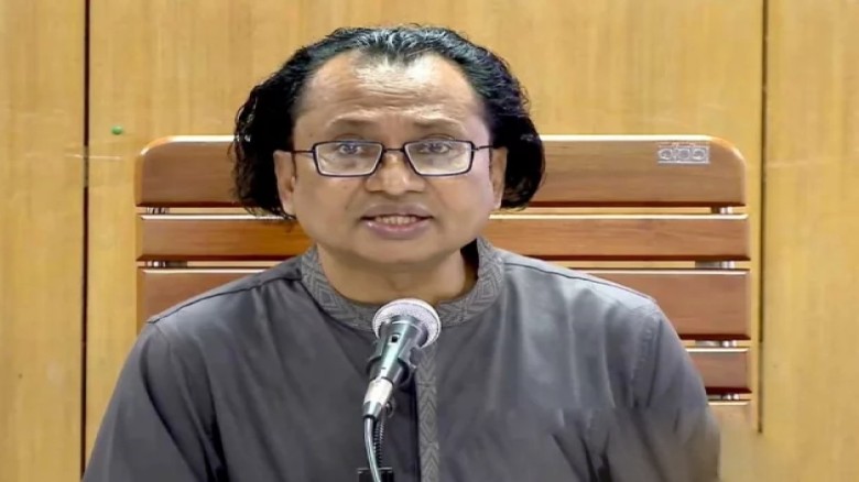 আওয়ামী লীগ রাজনৈতিকভাবে জনসমর্থন হারিয়ে ফেলেছে: তথ্য উপদেষ্টা...