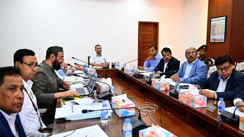 ঢাকার চারপাশের নৌপথ সচলে প্রধানমন্ত্রীর নির্দেশ, ওয়াটার বাস 