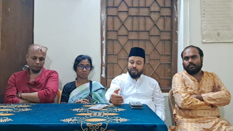 কাঁটাতার ভাষা ও সংস্কৃতির বন্ধন ছিন্ন করতে পারেনি: বাংলাভাগ দিবসের আলোচনায় বক্তারা...