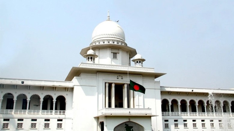 পরোয়ানা হাতে পেলেই গ্রেপ্তার নয়, সত্যতা যাচাইয়ের নির্দেশ হাইকোর্টের...