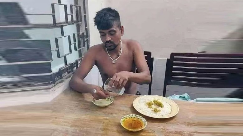 তোফাজ্জল হত্যা মামলায় ২৮ আসামি, কারাগারে ২, জামিনে ৯, পলাতক ১৭...